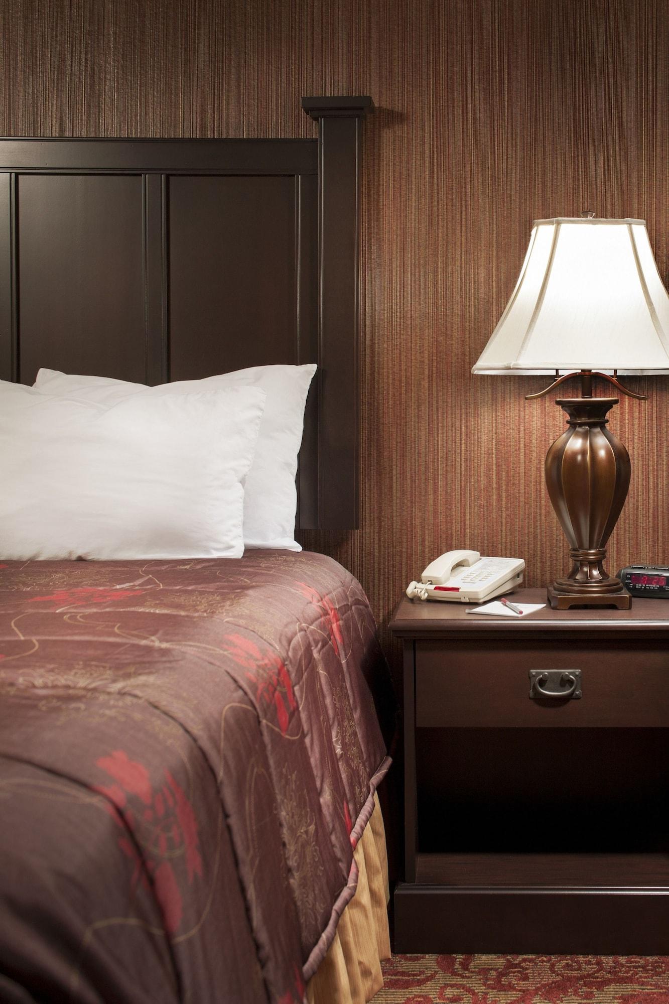 Castle Inn And Suites Anaheim Zewnętrze zdjęcie