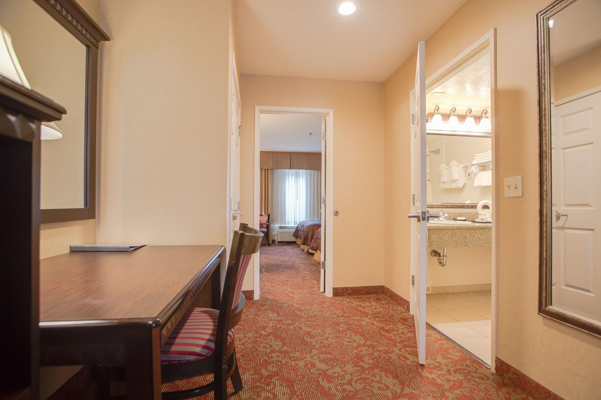 Castle Inn And Suites Anaheim Zewnętrze zdjęcie